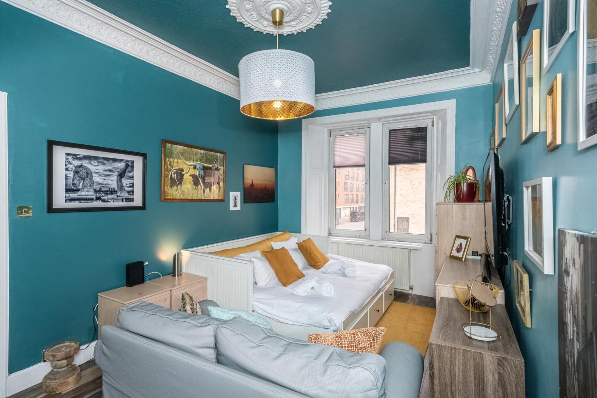 에든버러 Pass The Keys Trendy Historic Flat Sleeps 4 To 6 Near Leith Shore 아파트 외부 사진