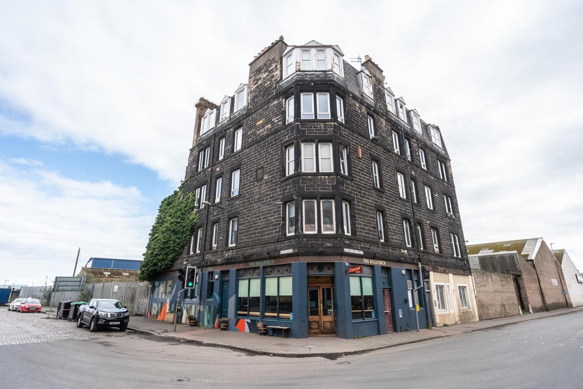 에든버러 Pass The Keys Trendy Historic Flat Sleeps 4 To 6 Near Leith Shore 아파트 외부 사진